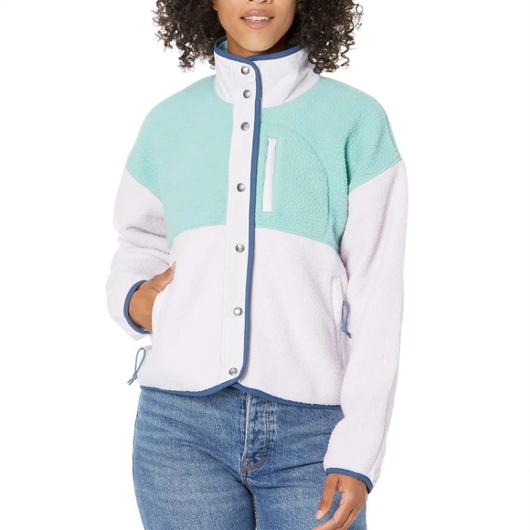 The North Face Jackets & Blazers - *sold* The North Face Cragmont Fleece Jacket